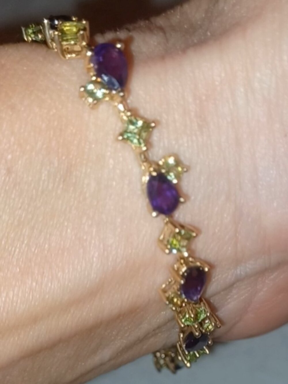 10k YG Amethyst and Peridot Tennis Bracelet